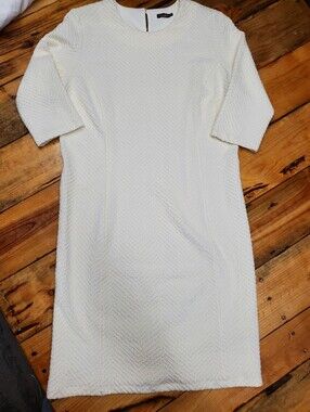 J.McLaughlin Ivory Textured Shift Dress Large Classic Elegant Midi Career